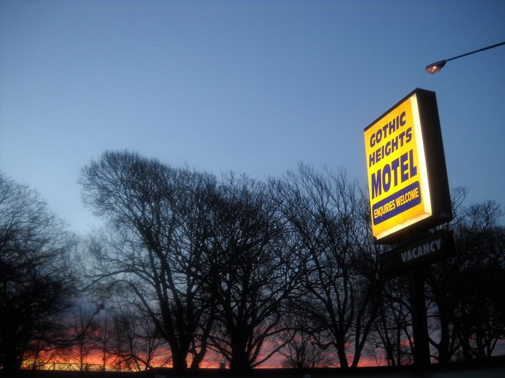 Gothic Heights Motel Christchurch Exteriér fotografie