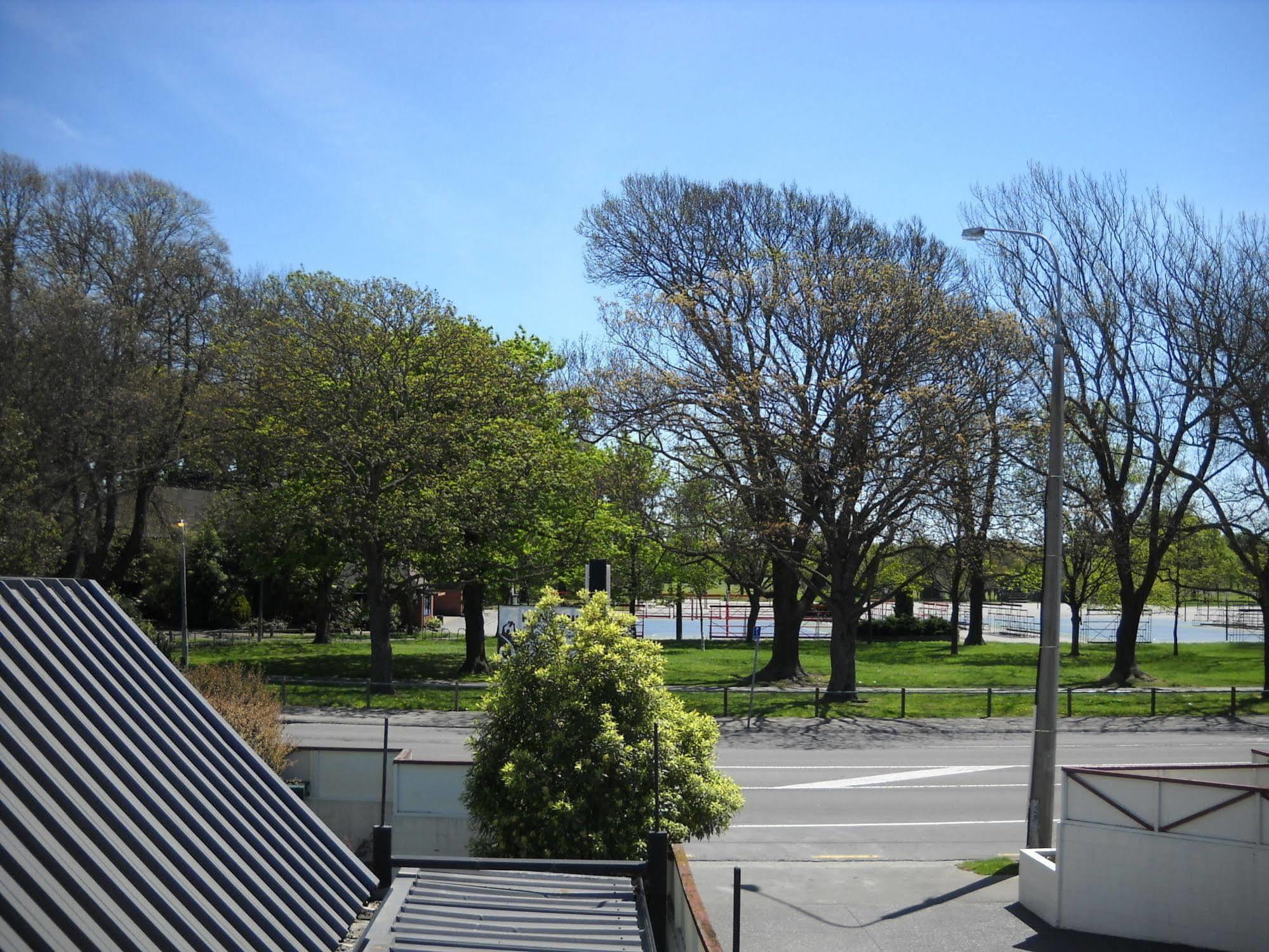 Gothic Heights Motel Christchurch Exteriér fotografie